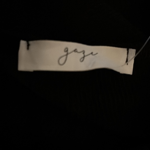 Gaze Ribbed Triple Twist Front Top(Bust 34”Length 20”) - Picture 3 of 4